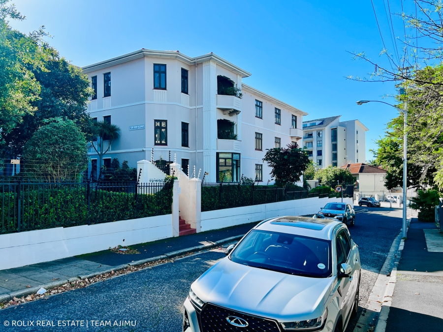 2 Bedroom Property for Sale in Rondebosch Village Western Cape